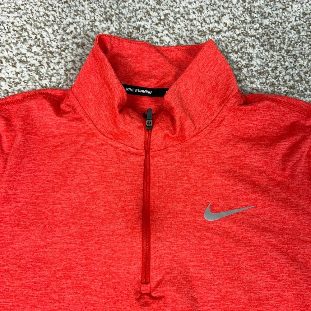 Nike Pullover Women Medium Orange Running Half Zip Dri-FIT Thumbhole Top Gym